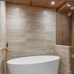 Appartamento Luxury 115m2,private Sauna,2br ,2bath ,central