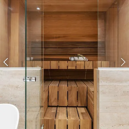 Luxury 115m2,private Sauna,2br ,2bath ,central Apartmán *