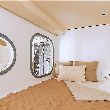 Luxury 115m2,private Sauna,2br ,2bath ,central *