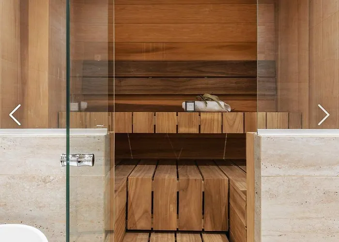 Luxury 115m2,private Sauna,2br ,2bath ,central Apartment *