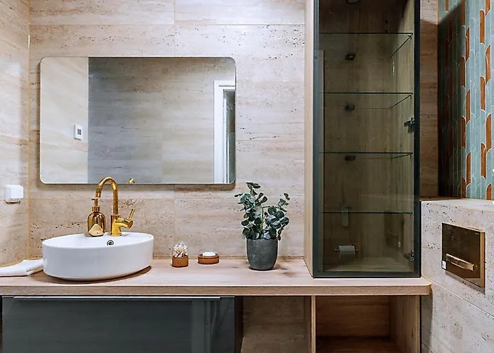 Luxury 115m2,private Sauna,2br ,2bath ,central * Helsinki